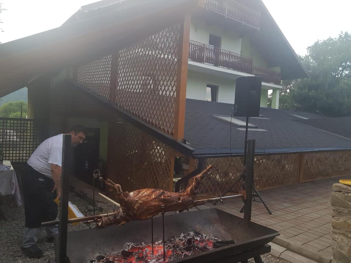 Grandemi Belvedere Bucovina Frasin Luaran gambar