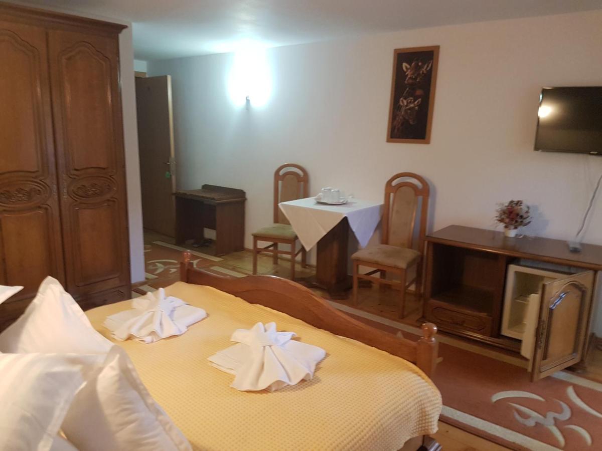 Grandemi Belvedere Bucovina Frasin Luaran gambar