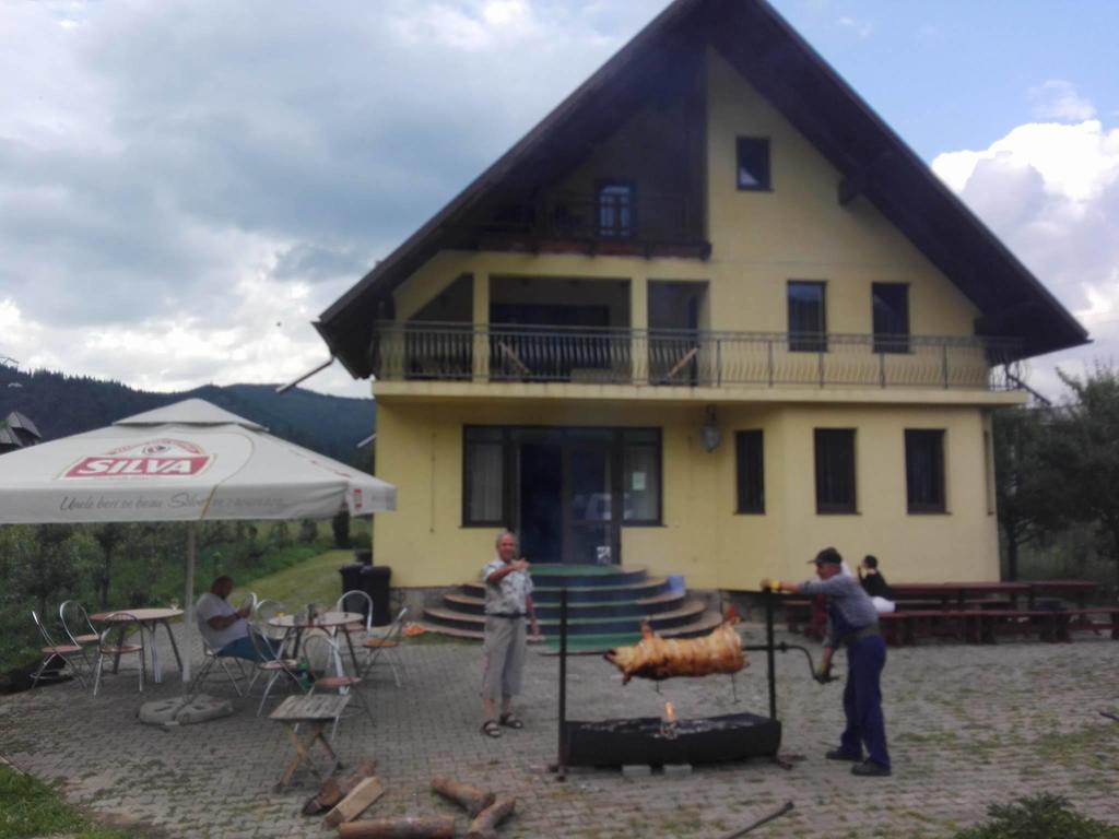 Grandemi Belvedere Bucovina Frasin Luaran gambar