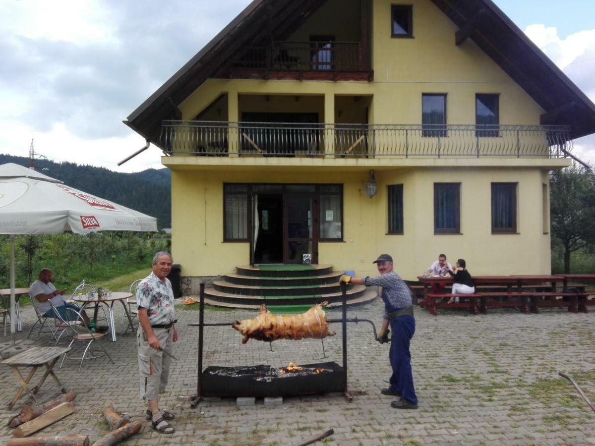 Grandemi Belvedere Bucovina Frasin Luaran gambar